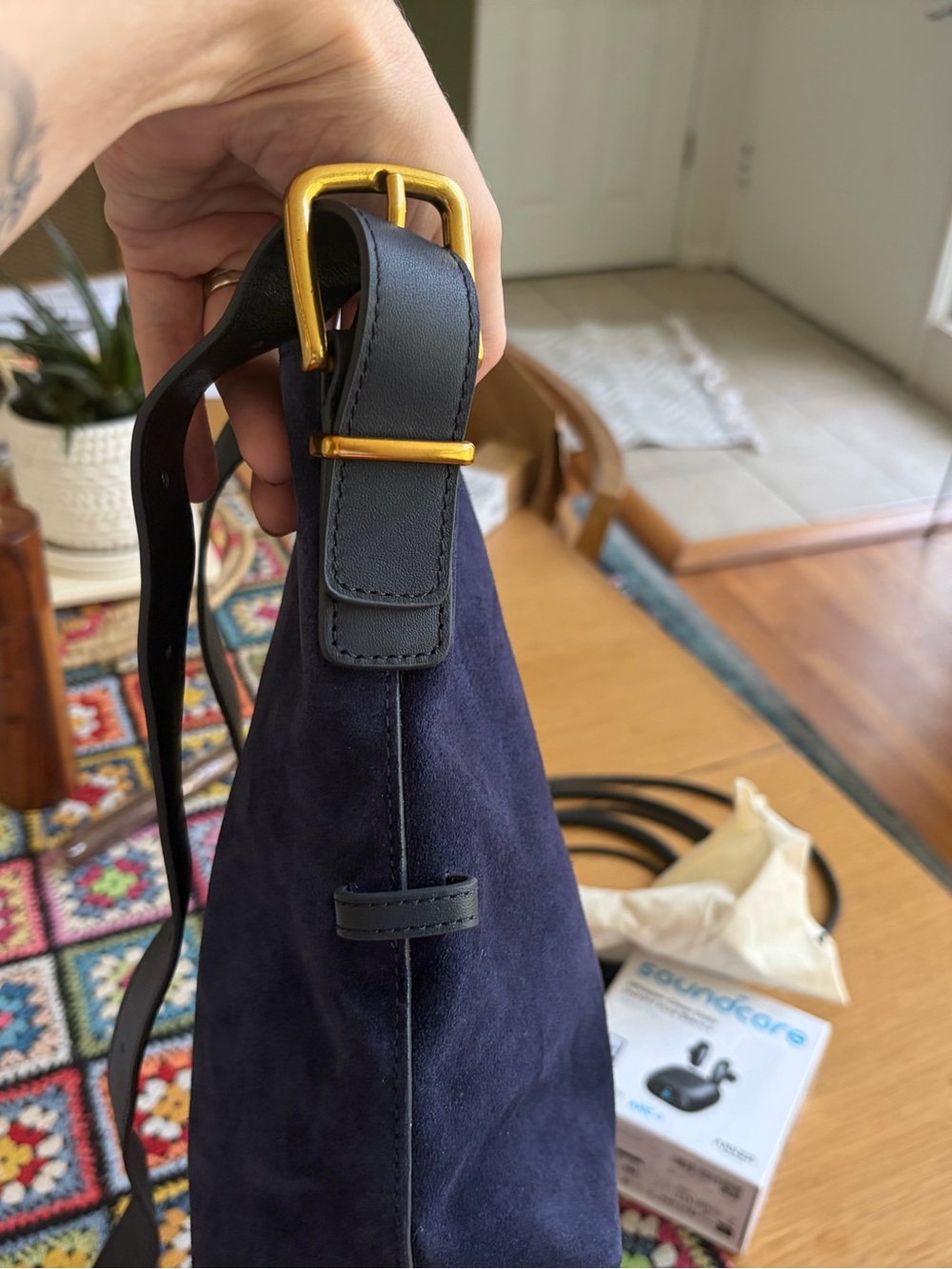 NWT and Dustbag Quince Italian Suede Bucket Crossbody in Navy. - Picture 12 of 14